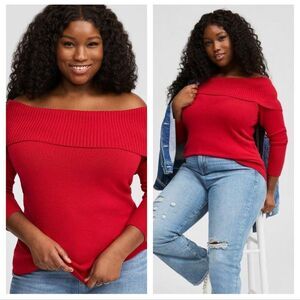 Torrid Pullover Off Shoulder Blouse Sweater Red Minimalist Longsleeve Size 1